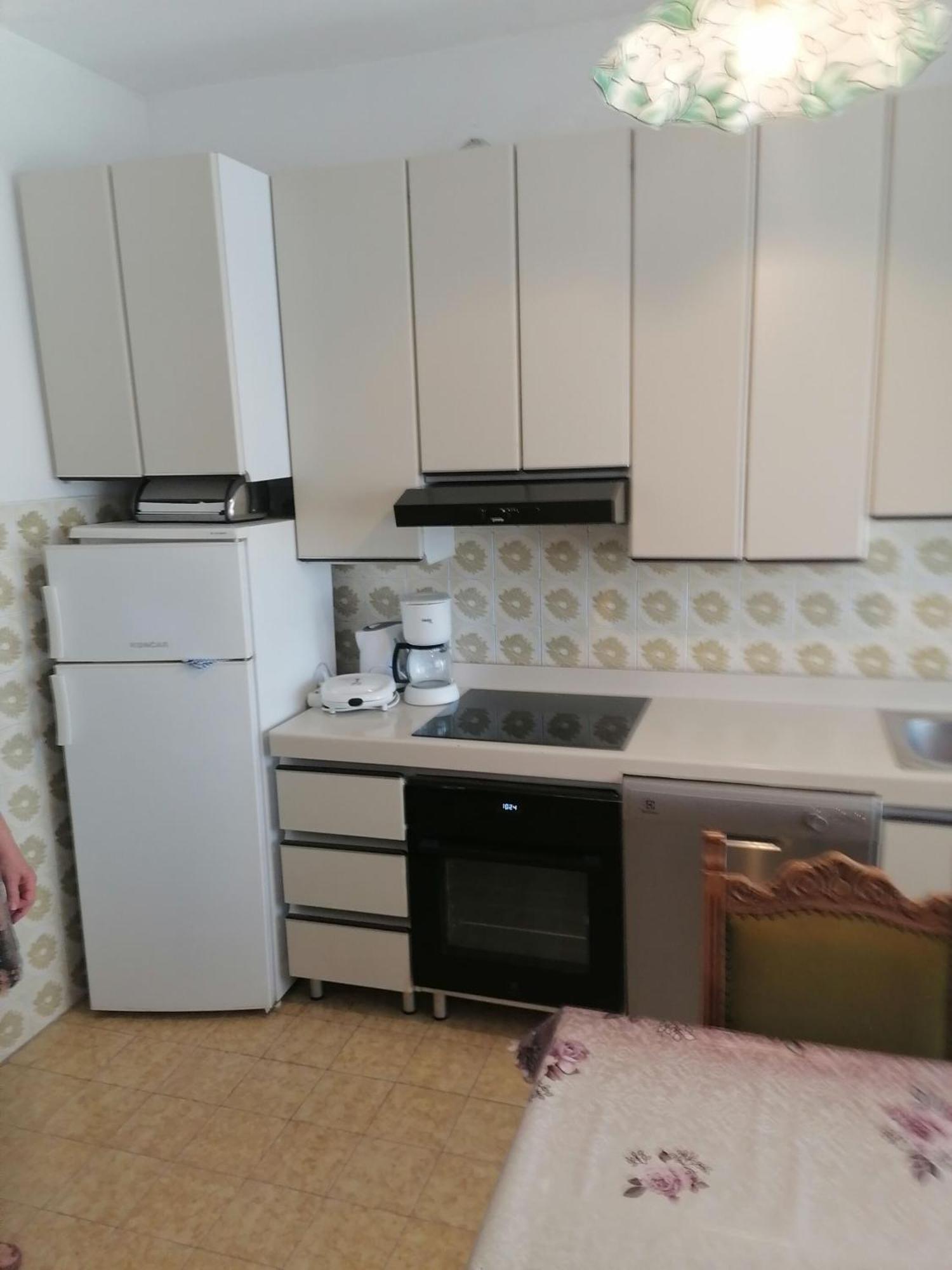 Apartment Gorda Kastela Ngoại thất bức ảnh
